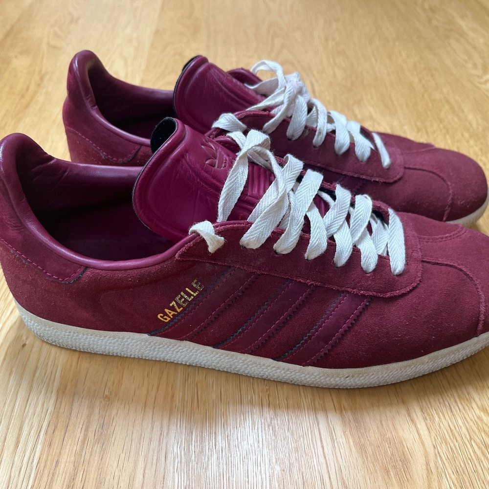 Adidas Gazelle Men's Burgundy Sneakers